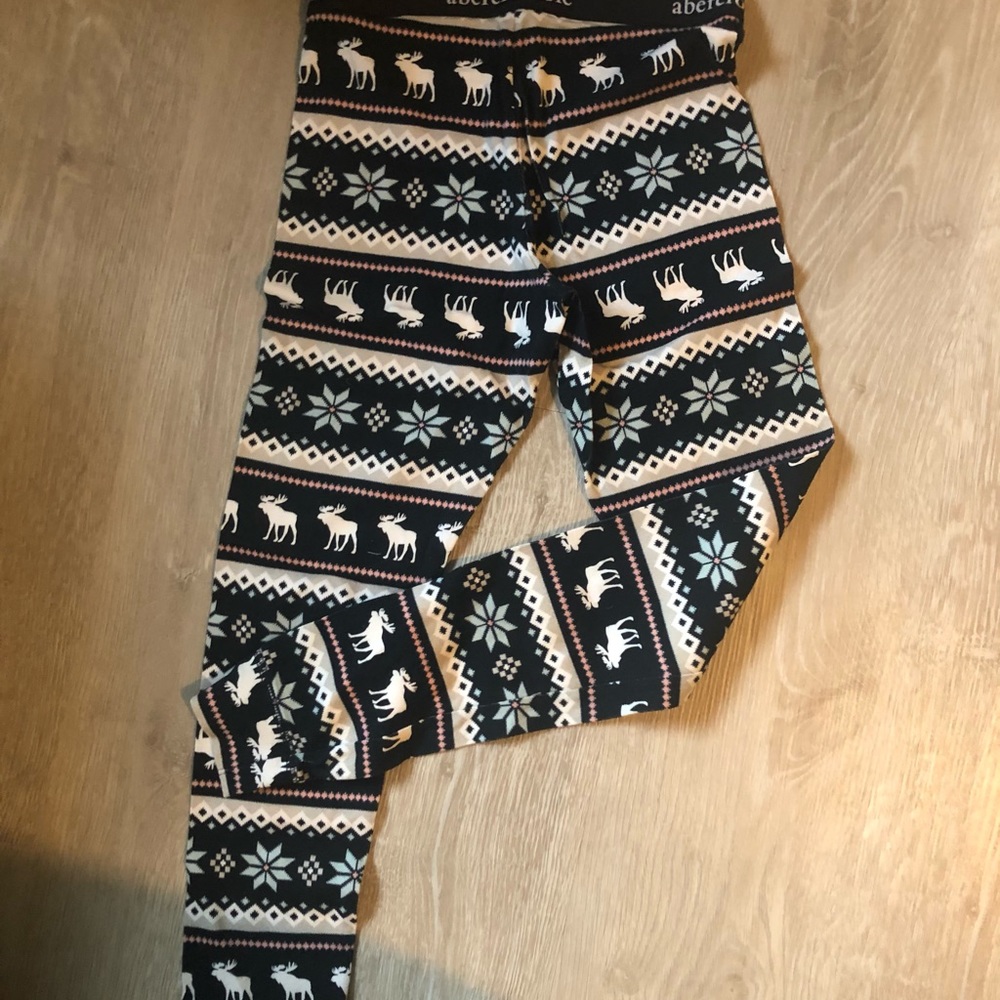 Girls Abercrombie and Fitch pajama pants.